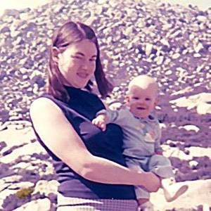 Meet your Posher, Carolyn